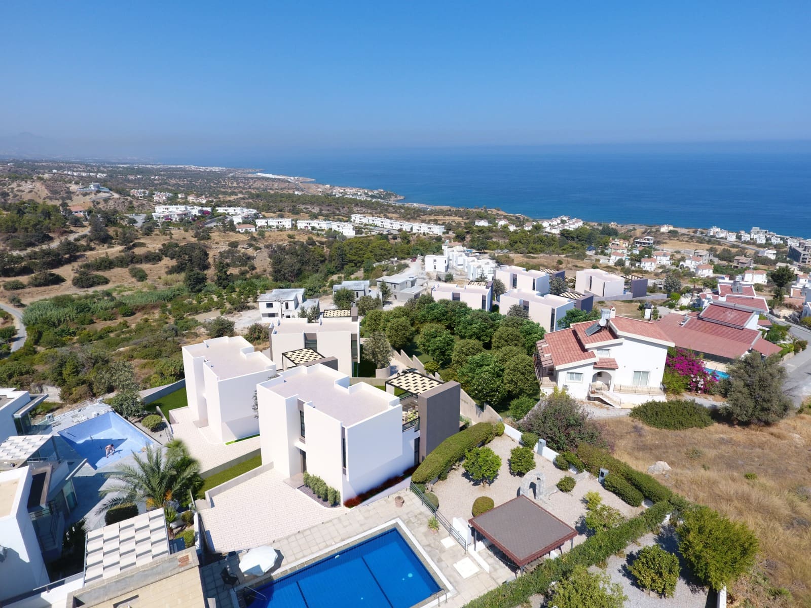 Modern Villas gallery image 10