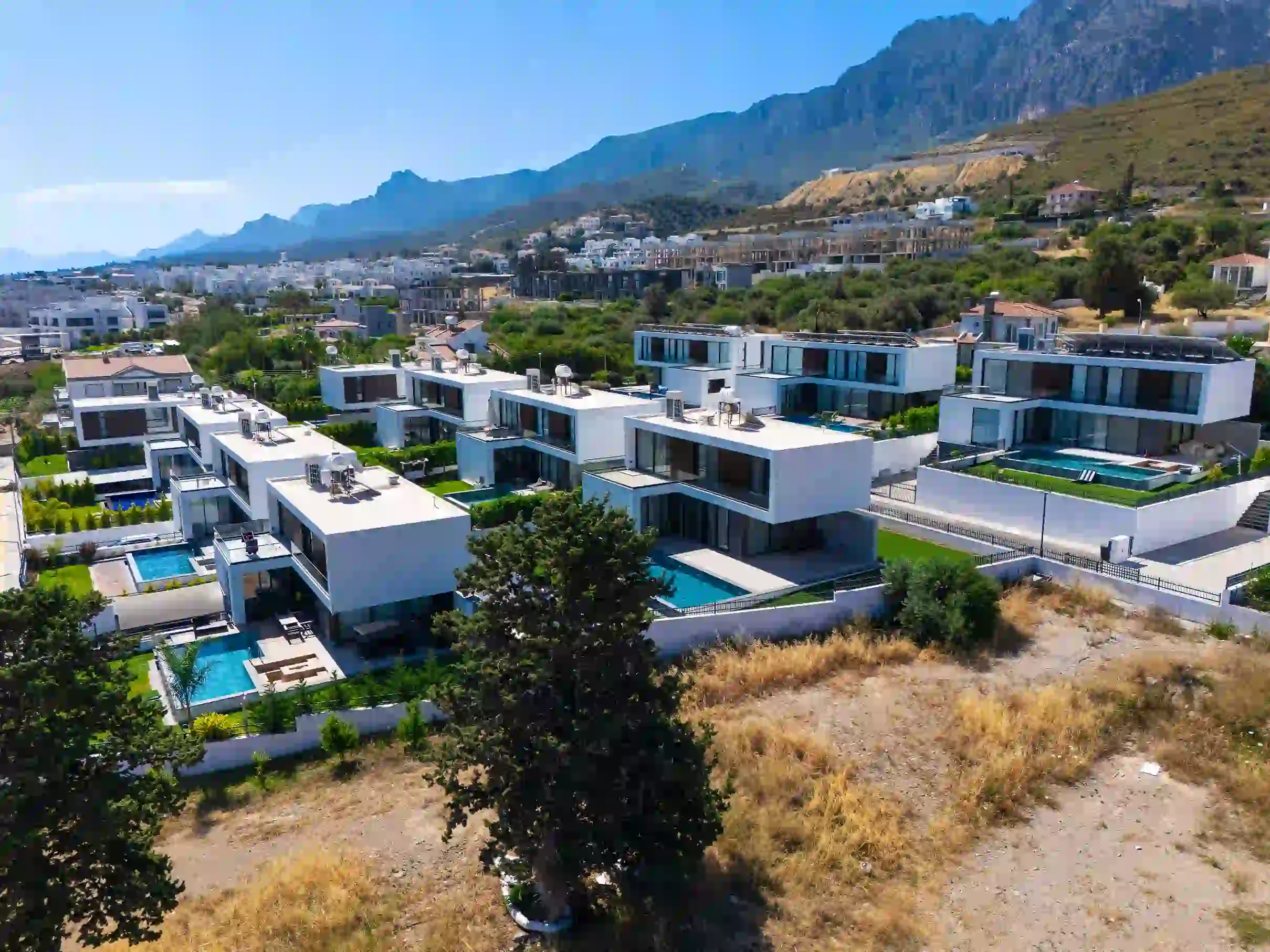 NorthernLAND Villas: Alsancak gallery image 1